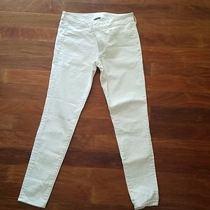 American Eagle Outfitters white jeans
